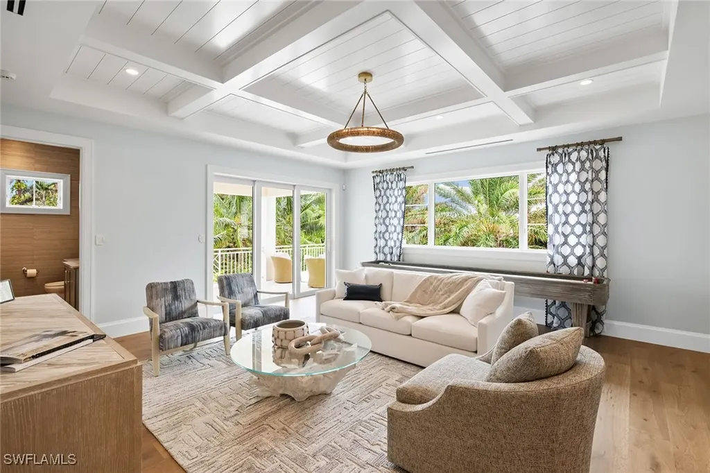 12 Sabre Lane Naples FL 34102