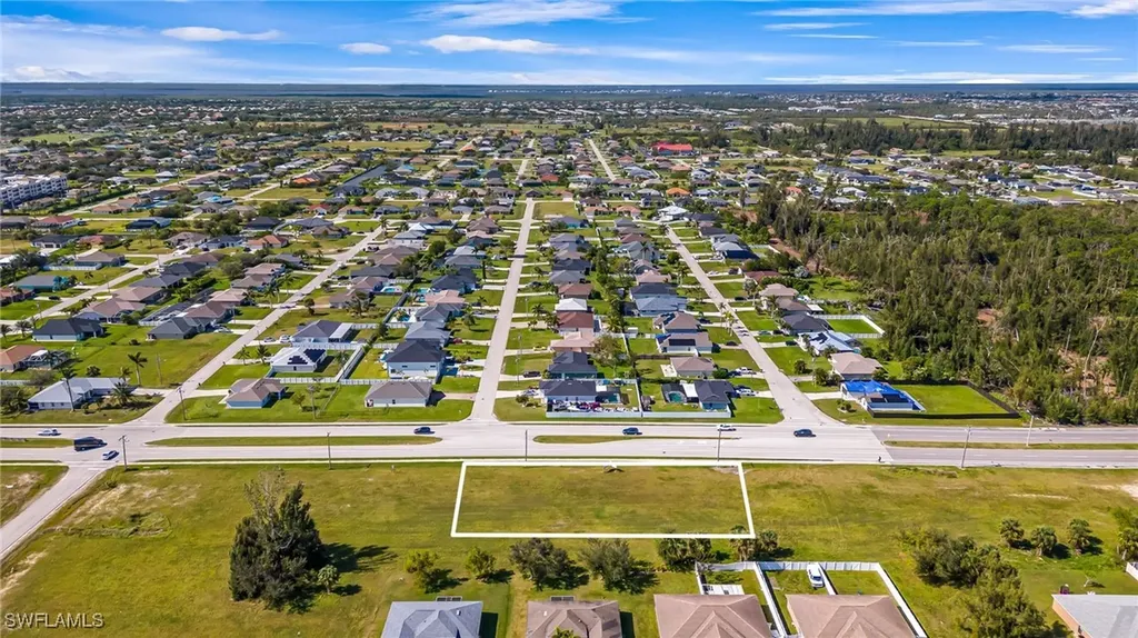 1213 Chiquita Boulevard S Cape Coral FL 33991