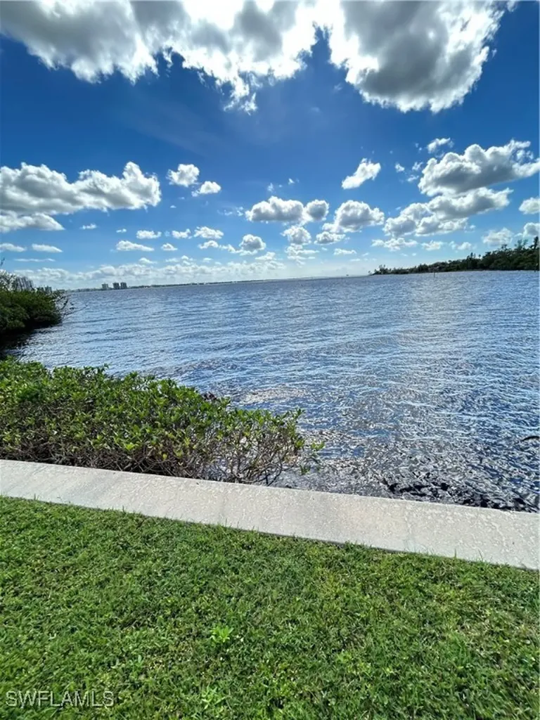 4510 N Key Drive North Fort Myers FL 33903