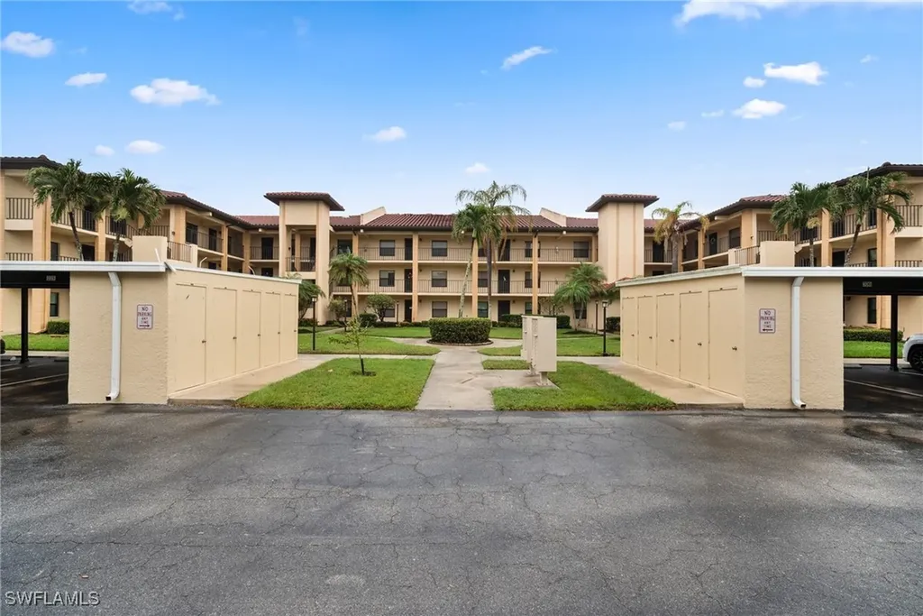 12170 Kelly Sands Way Fort Myers FL 33908