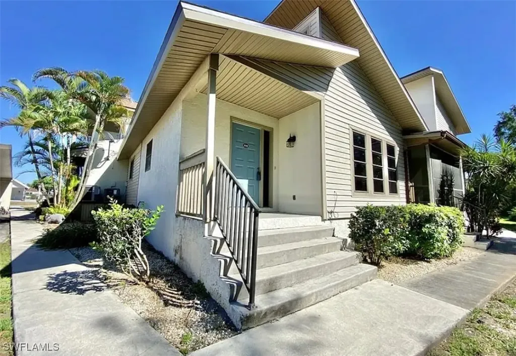 17040 Golfside Circle Fort Myers FL 33908