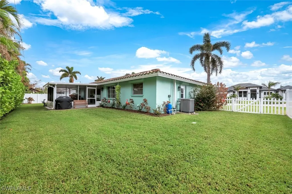 1001 N Town And River Drive Fort Myers FL 33919