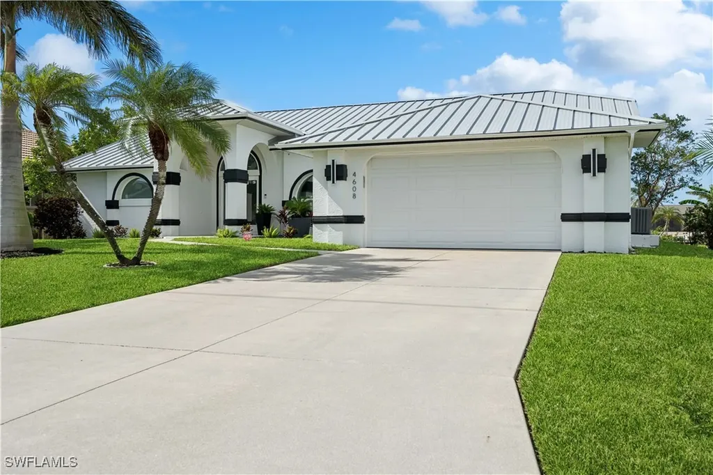 4608 SW 25th Court Cape Coral FL 33914