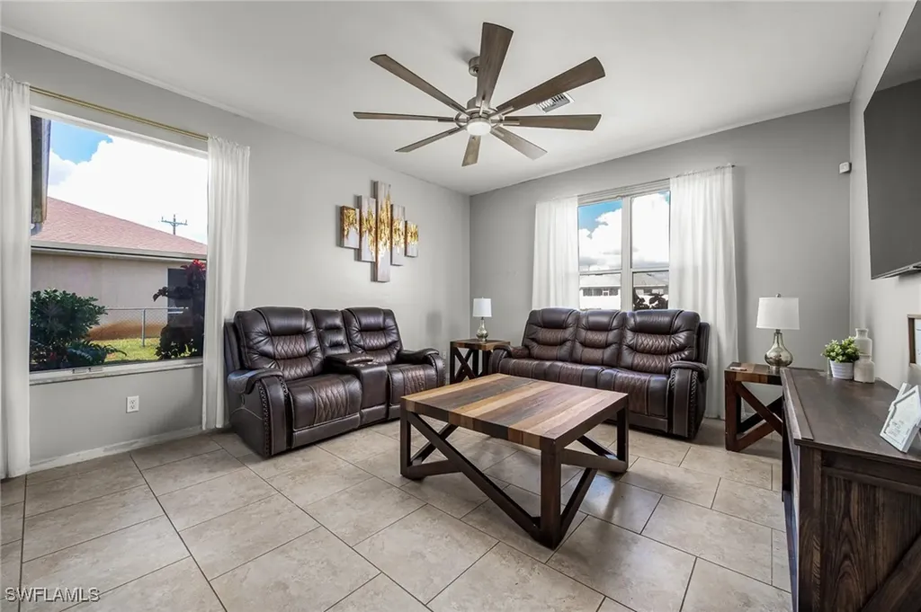 4560 Varsity Circle Lehigh Acres FL 33971
