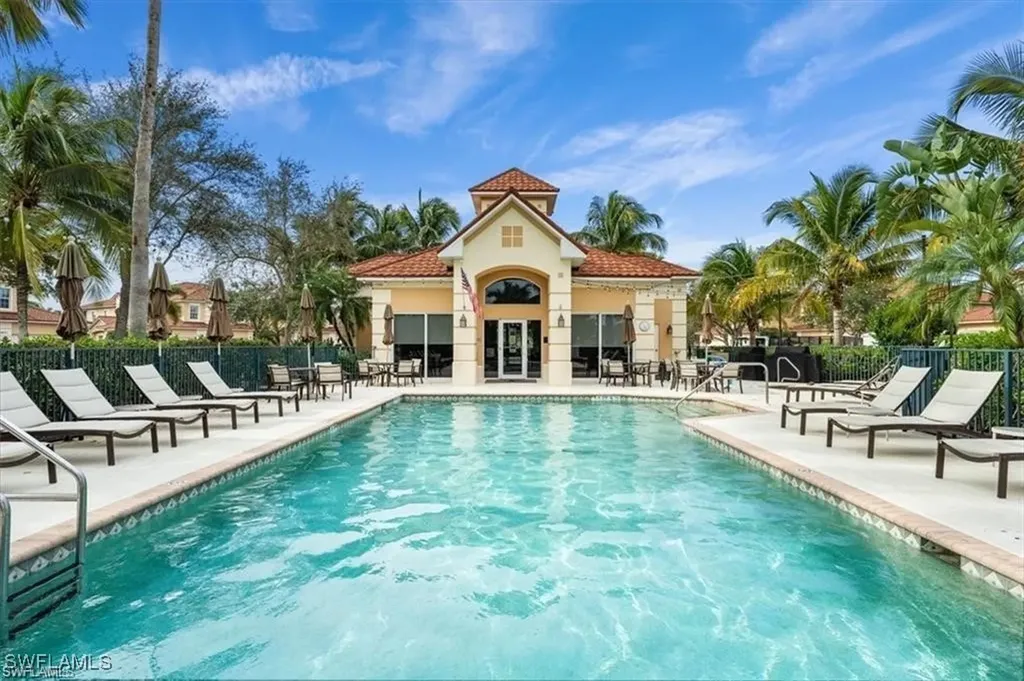 8649 Champions Point Naples FL 34113