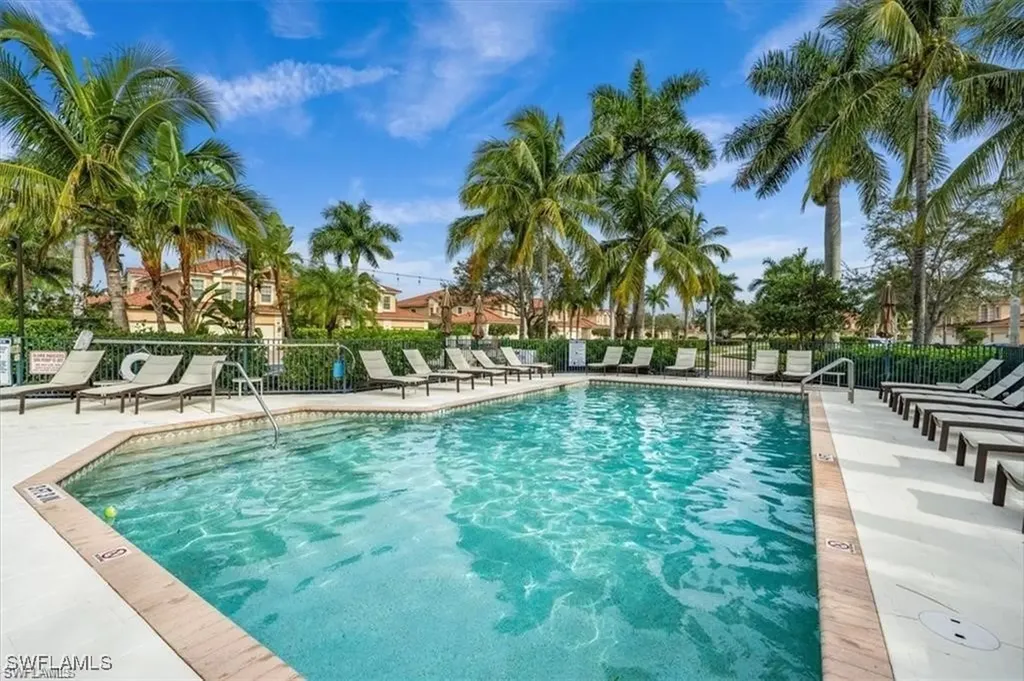 8649 Champions Point Naples FL 34113