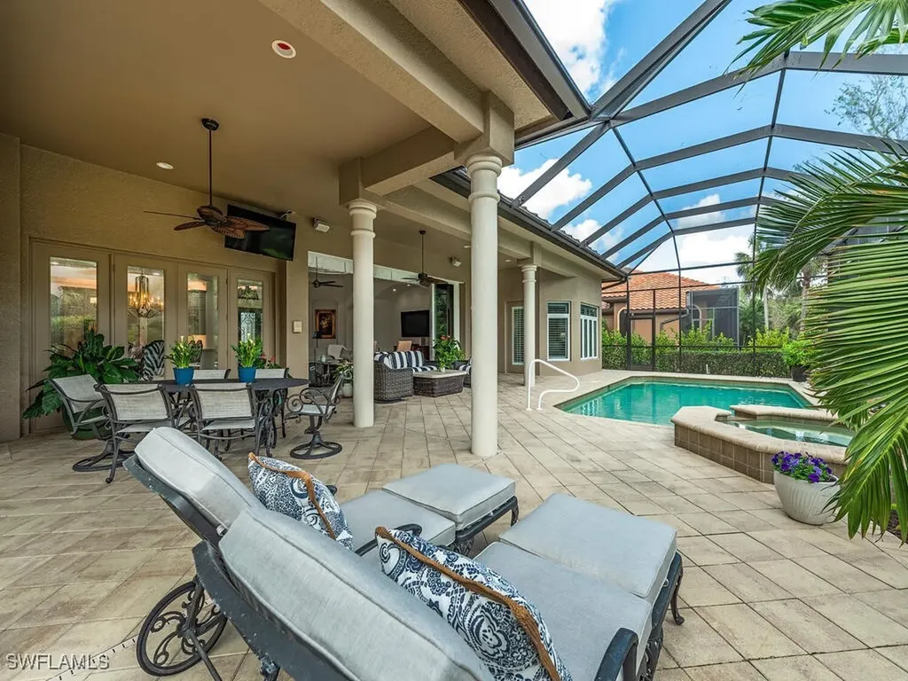 18971 Knoll Landing Drive Fort Myers FL 33908