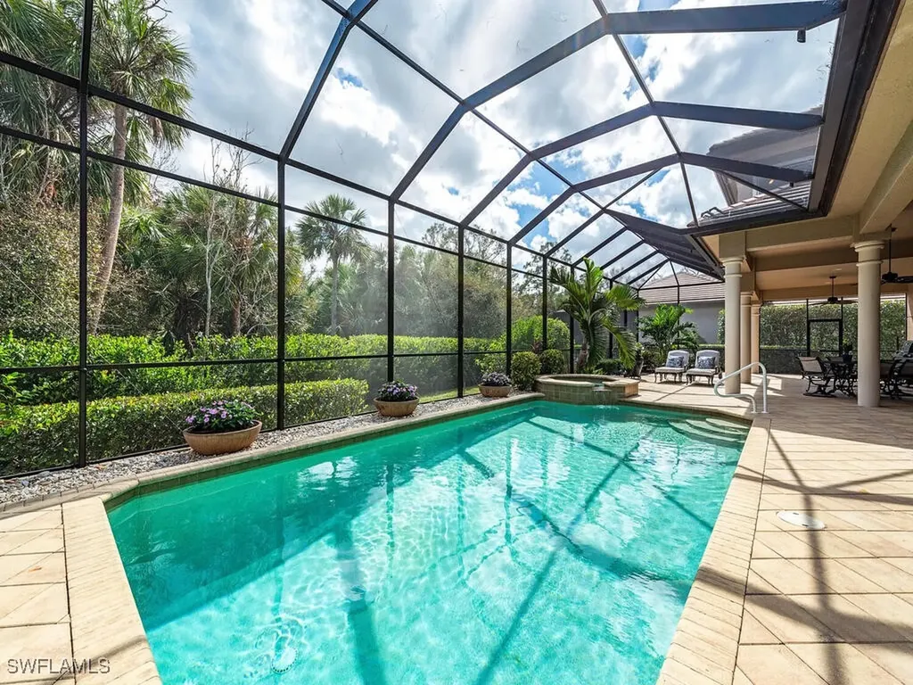 18971 Knoll Landing Drive Fort Myers FL 33908