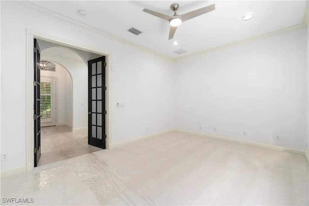 389 Mallory Court Naples FL 34110