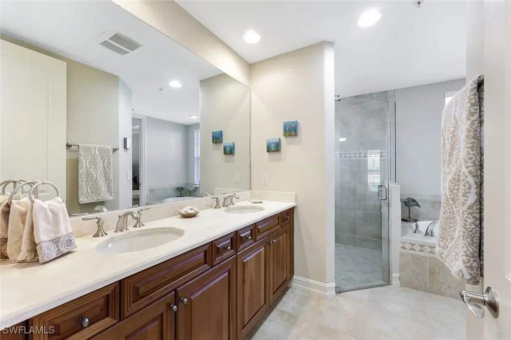 10671 Via Milano Drive Miromar Lakes FL 33913