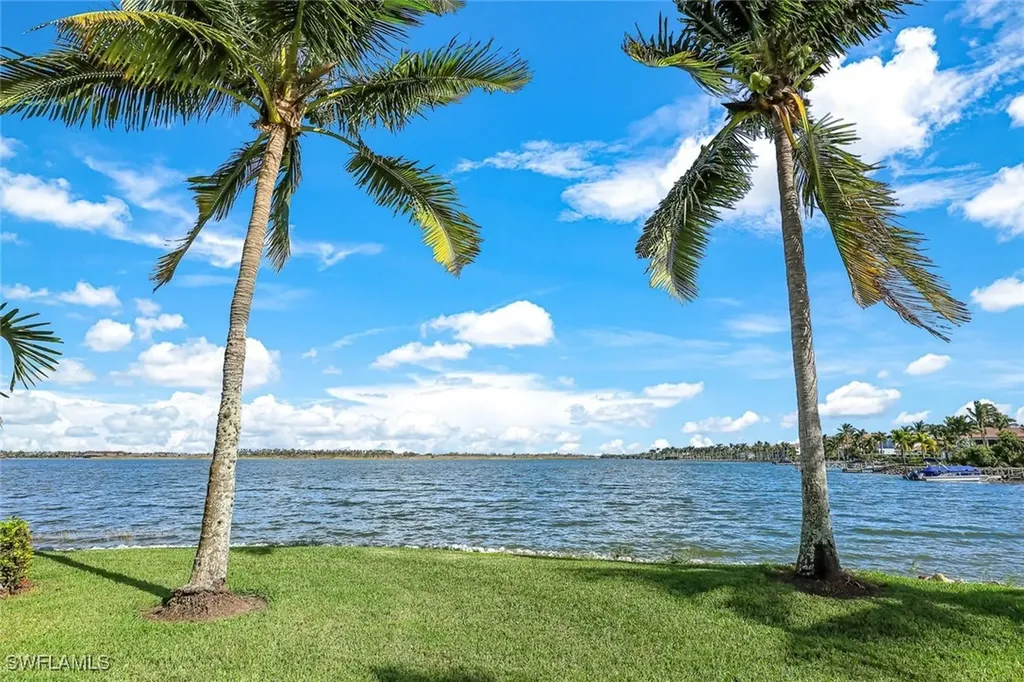 10671 Via Milano Drive Miromar Lakes FL 33913