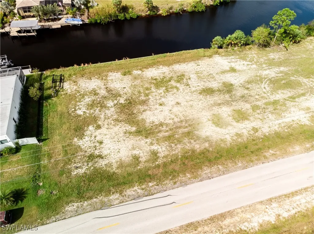 3252 Old Burnt Store Road N Cape Coral FL 33993