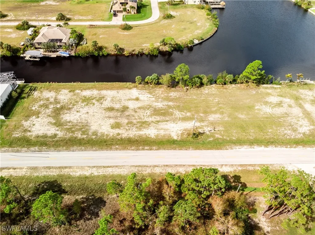 3252 Old Burnt Store Road N Cape Coral FL 33993