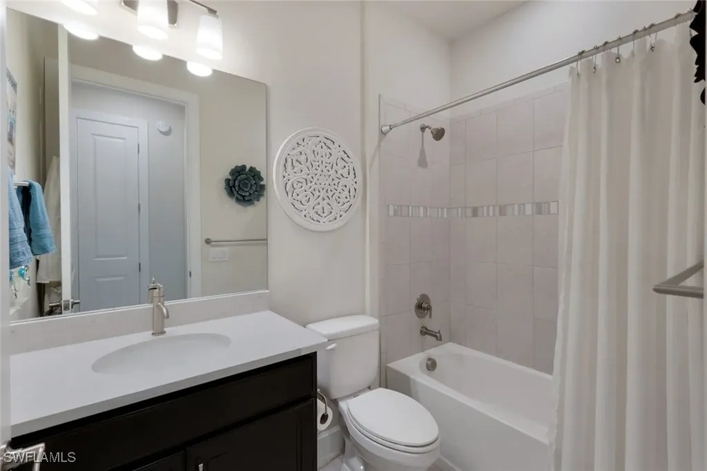 10755 Manatee Key Lane Estero FL 33928