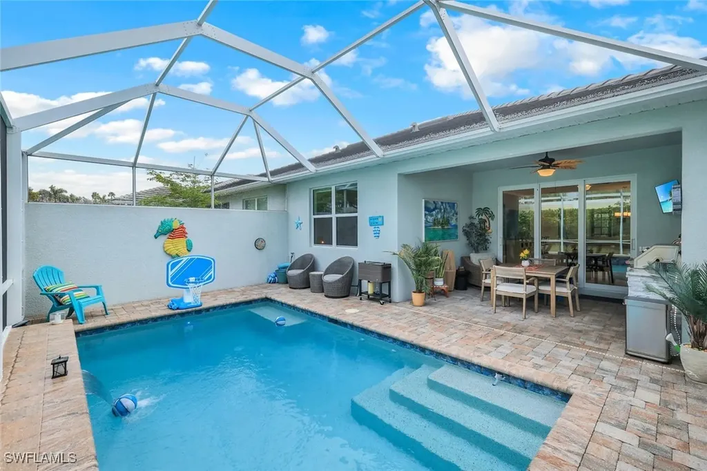 10755 Manatee Key Lane Estero FL 33928