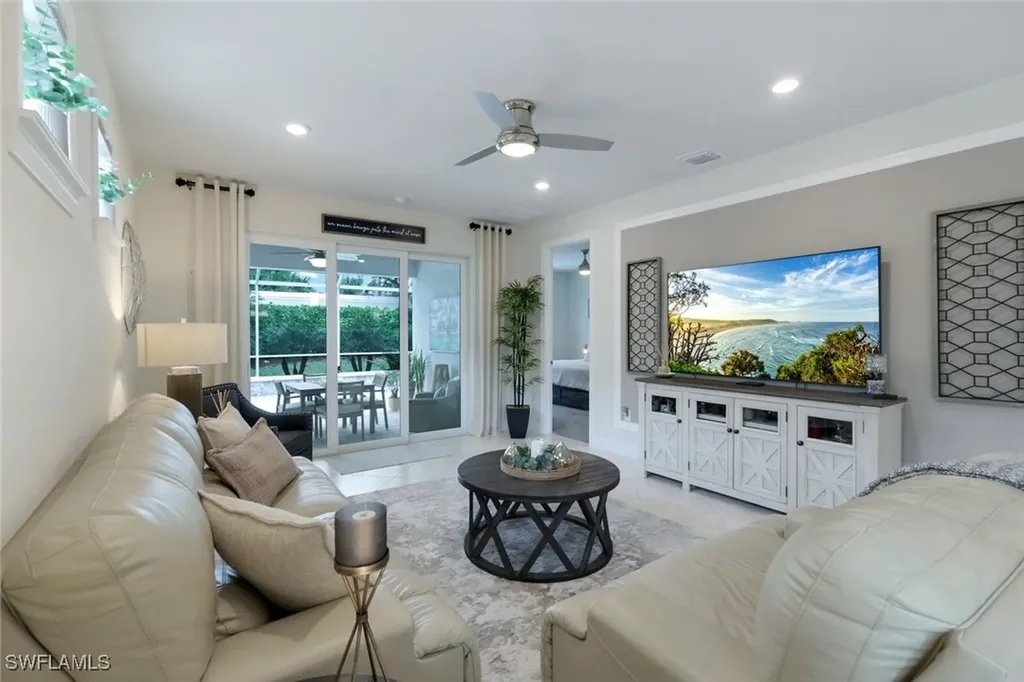 10755 Manatee Key Lane Estero FL 33928