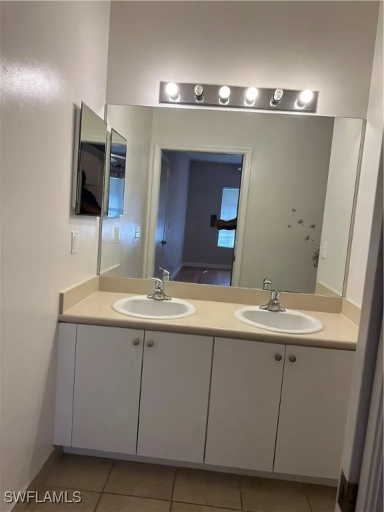 8358 Bernwood Cove Loop Fort Myers FL 33966