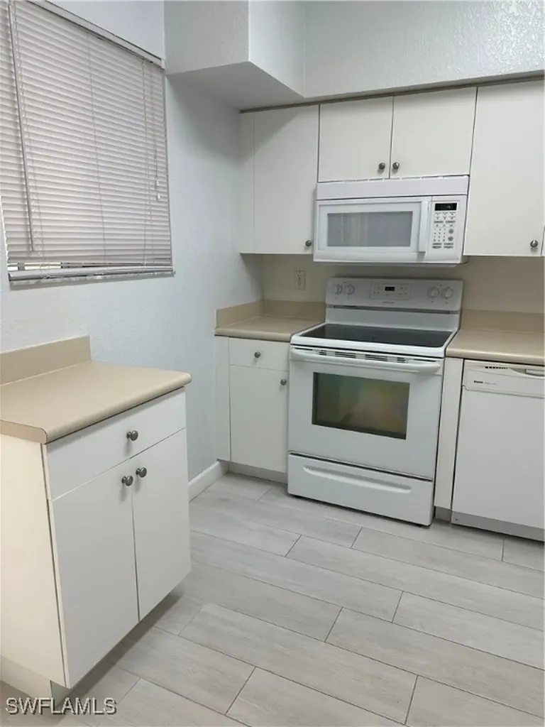 8358 Bernwood Cove Loop Fort Myers FL 33966