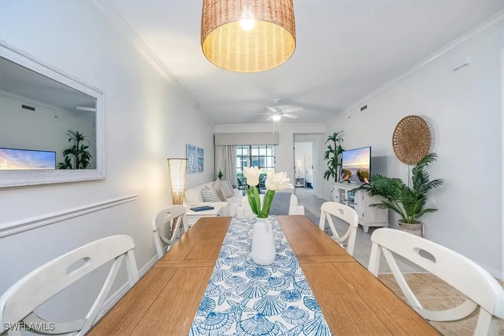221 9th Street S Naples FL 34102