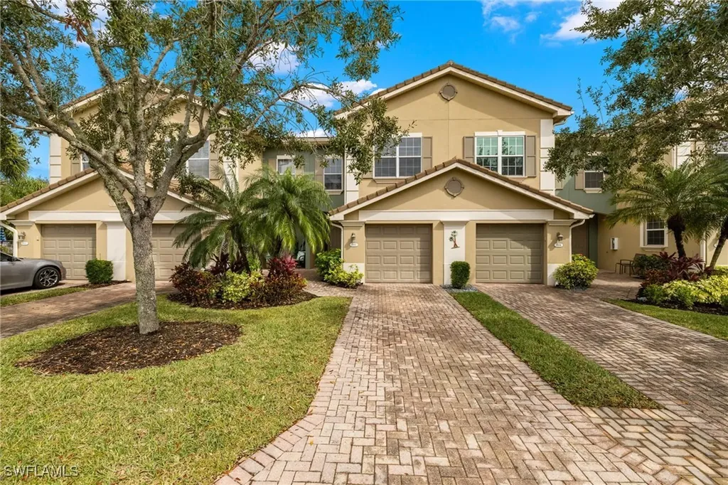 3190 Cottonwood Bend Fort Myers FL 33905