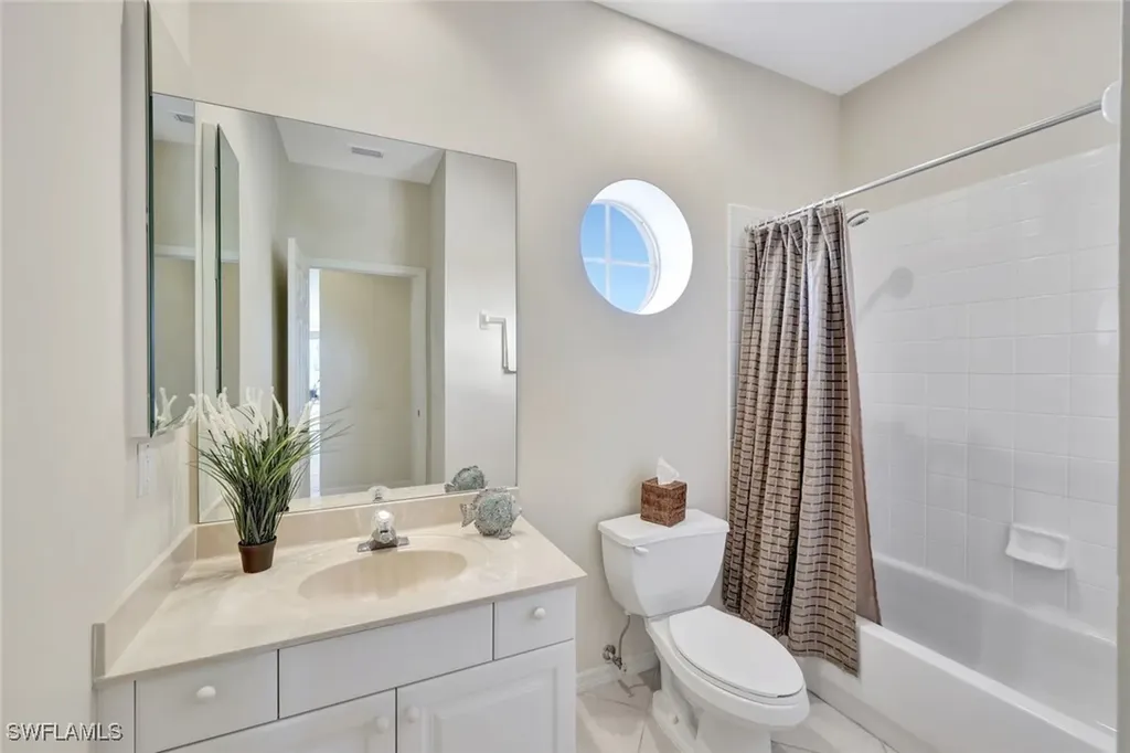 1600 Clermont Drive Naples FL 34109