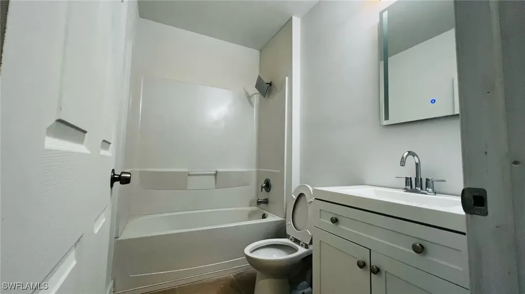 7530 Laurel Valley Road Fort Myers FL 33967