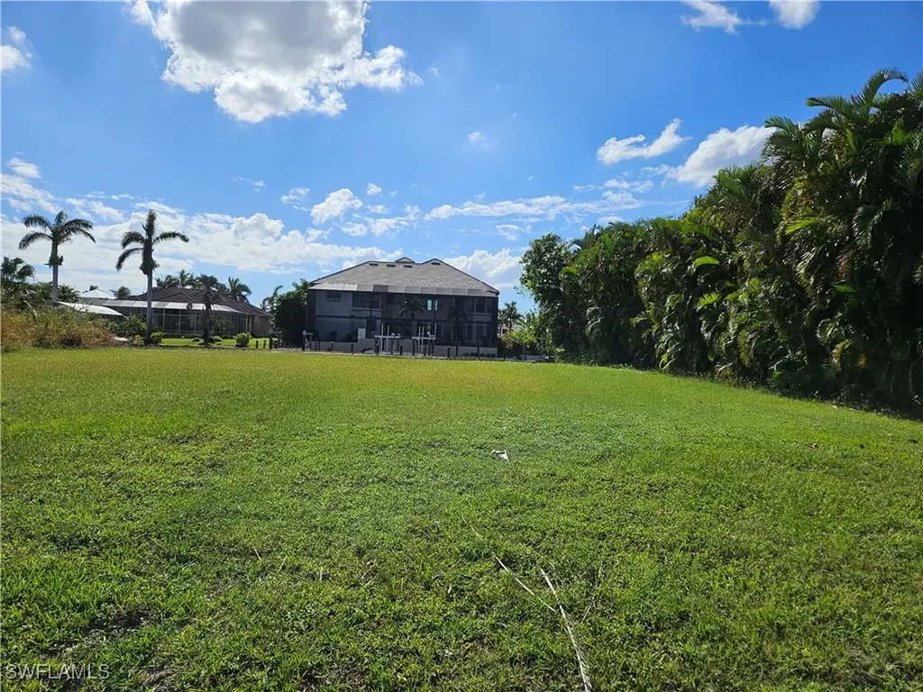 126 Montrose Drive Fort Myers FL 33919