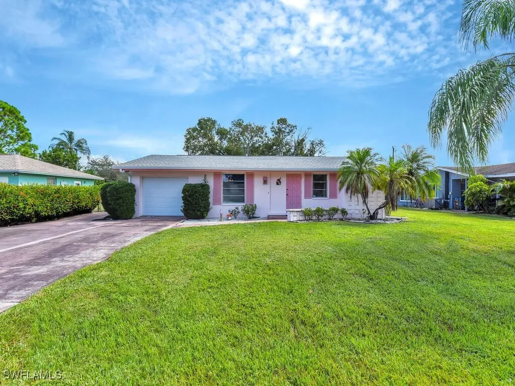 2208 Parkview Drive Fort Myers FL 33905