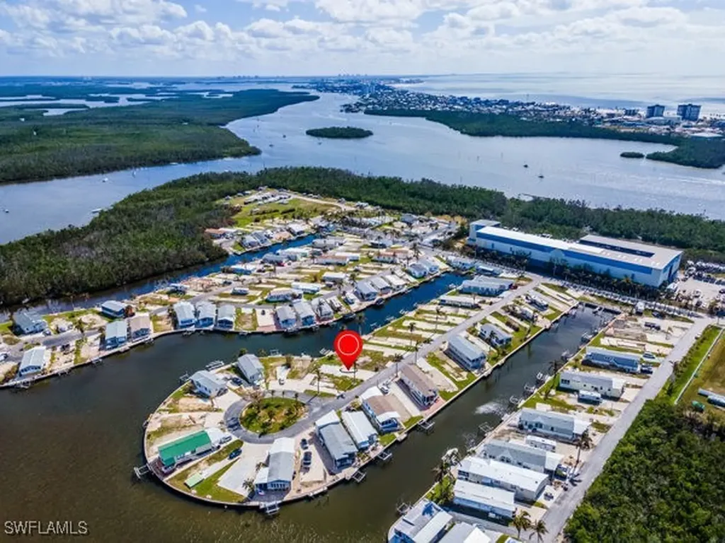 49 Doubloon Way Fort Myers Beach FL 33931