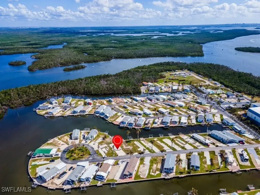 49 Doubloon Way Fort Myers Beach FL 33931