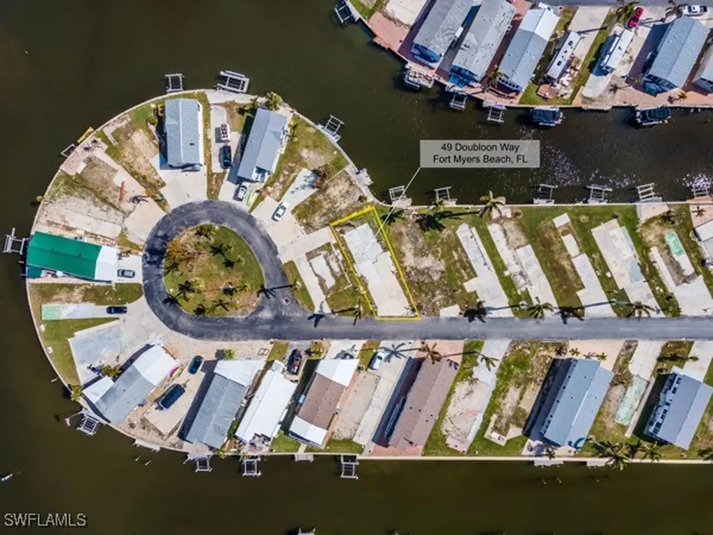49 Doubloon Way Fort Myers Beach FL 33931