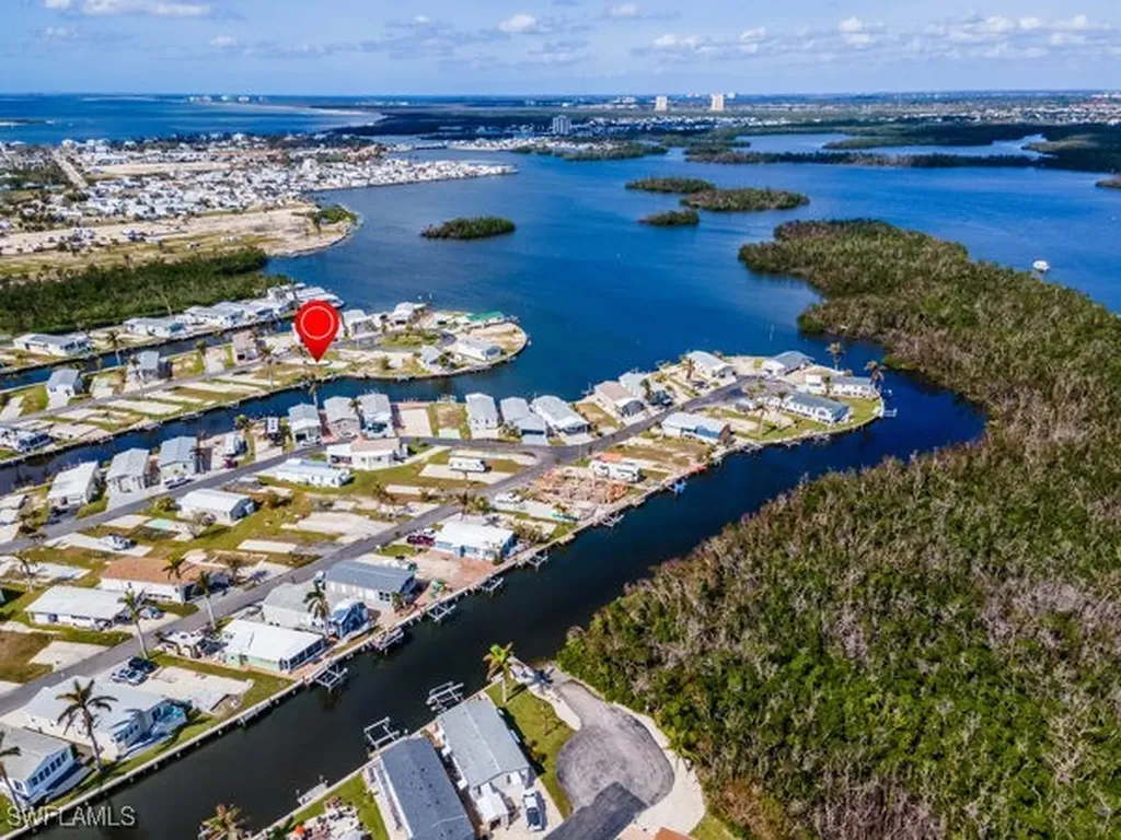 49 Doubloon Way Fort Myers Beach FL 33931