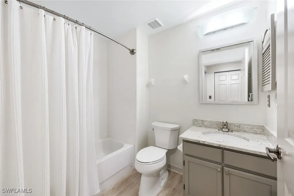 4690 Saint Croix Lane Naples FL 34109