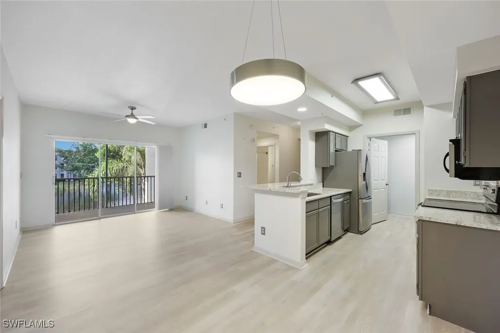 4690 Saint Croix Lane Naples FL 34109