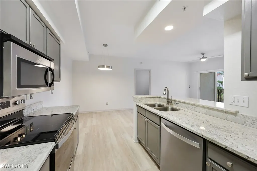 4690 Saint Croix Lane Naples FL 34109