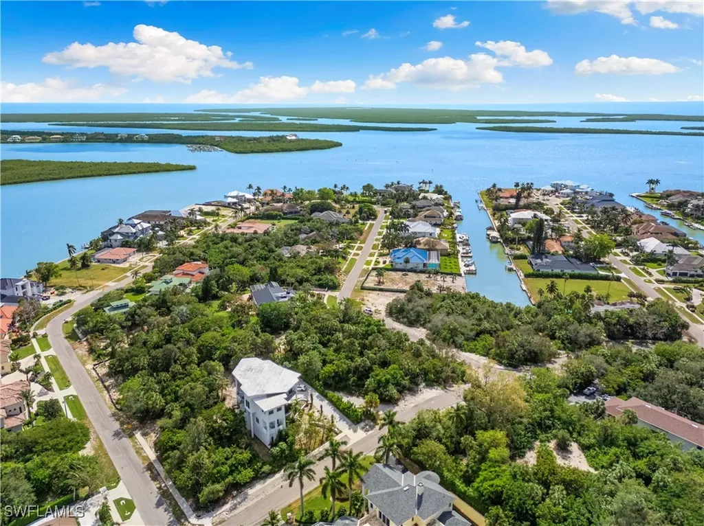 1130 Caxambas Drive Marco Island FL 34145