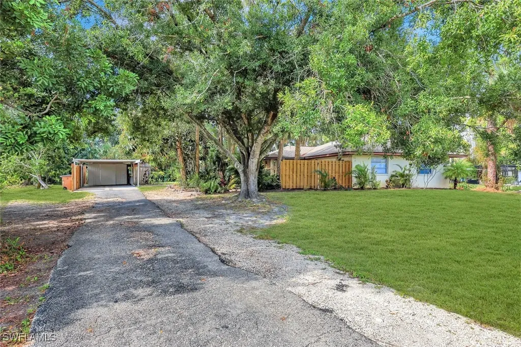 13883 Grenada Way Fort Myers FL 33905