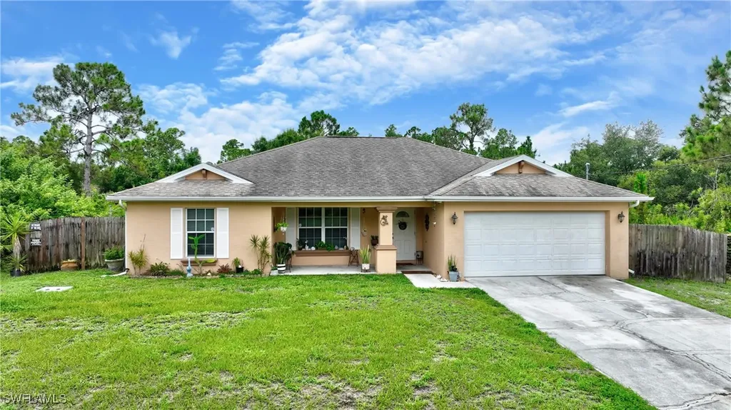 2909 51st Street W Lehigh Acres FL 33971