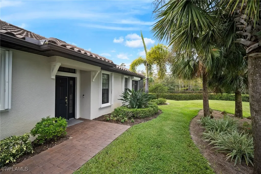 8265 Lucello Terrace W Naples FL 34114