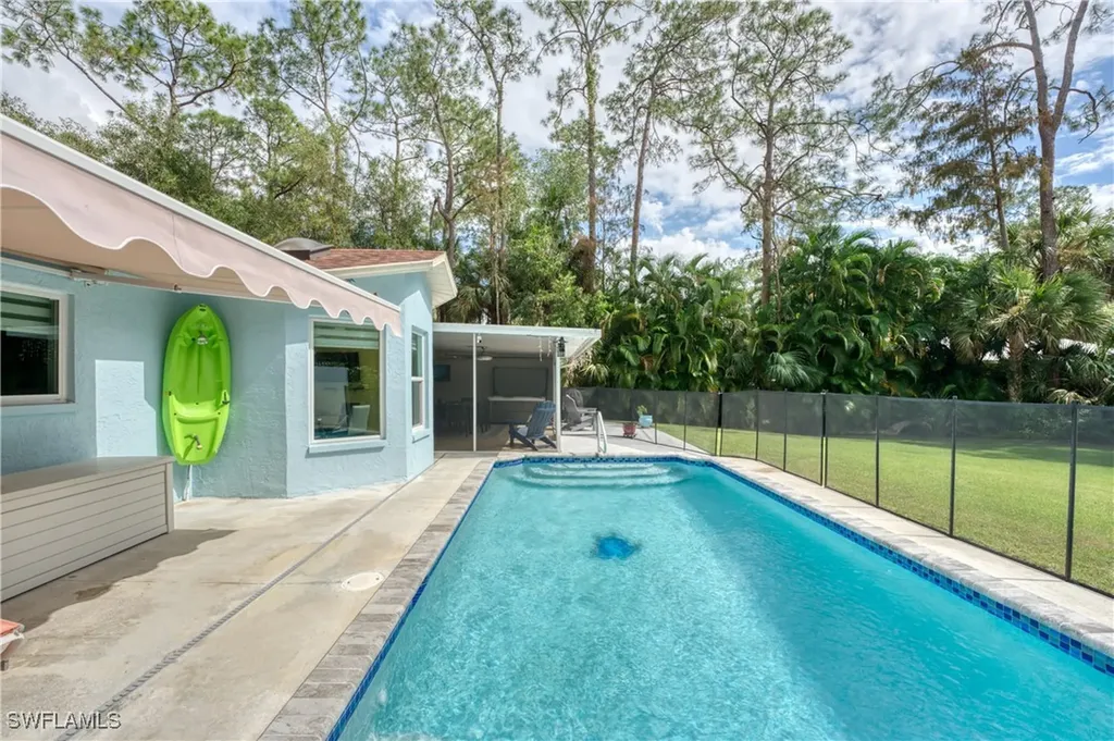 4390 11th Avenue SW Naples FL 34116