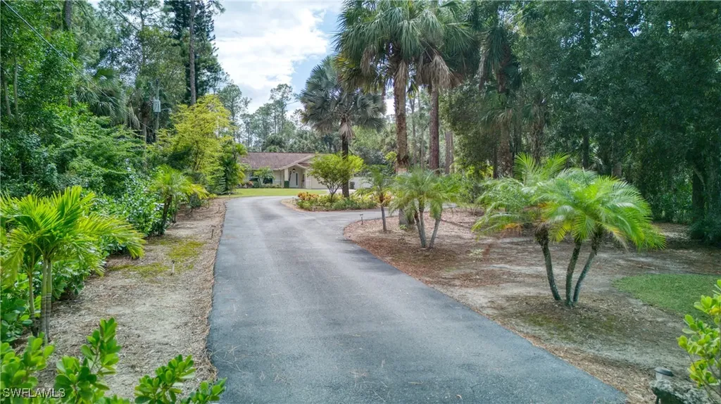 4390 11th Avenue SW Naples FL 34116