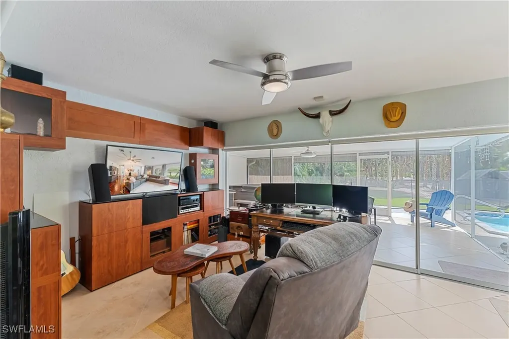 4390 11th Avenue SW Naples FL 34116