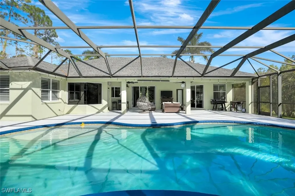 275 22nd Street SE Naples FL 34117