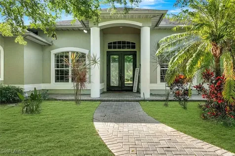 275 22ND Street SE Naples FL 34117