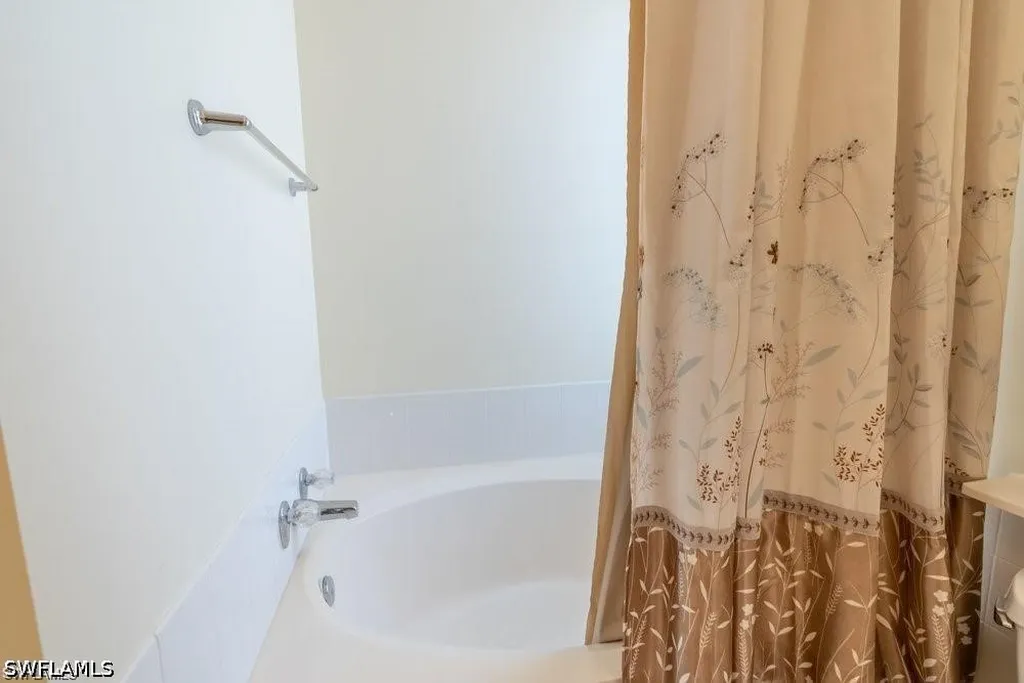 7687 Hernando Court Naples FL 34114