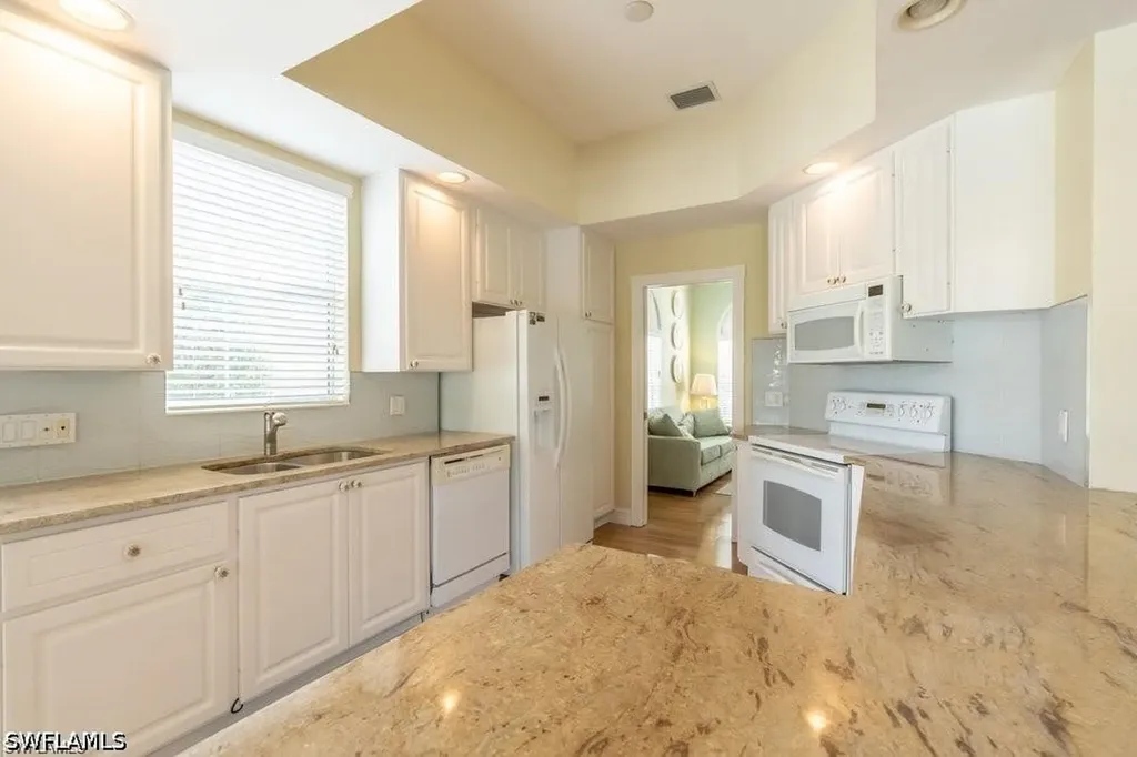 7687 Hernando Court Naples FL 34114