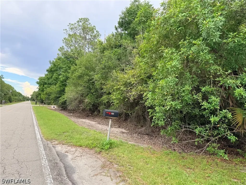920 Sanctuary Road W Naples FL 34120