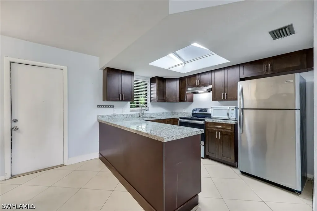 1400 Green Valley Circle Naples FL 34104