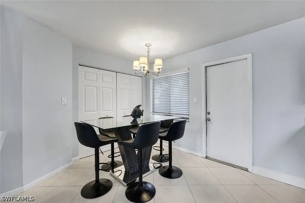 1400 Green Valley Circle Naples FL 34104