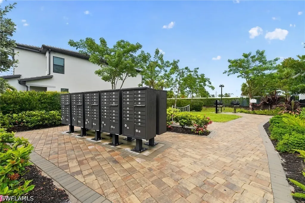4341 Sonoma Oaks Circle Naples FL 34119